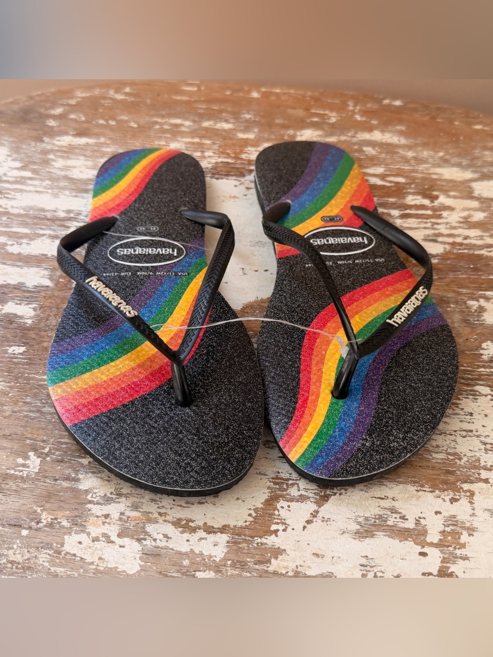 NWT Havaianas Black Flip Flops with Rainbow Stripes